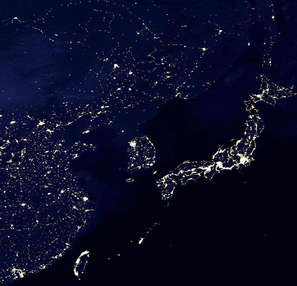 1024px-Eastasia_lights.jpg
