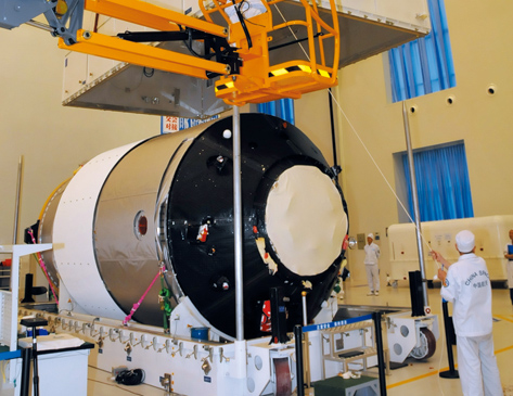 201111p4_f2.jpg