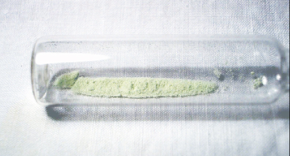 在自然光线下的镭.jpg
